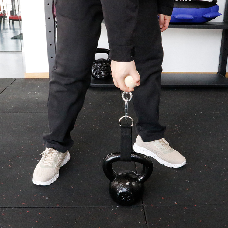 PRÁCTICO Fácilmente adaptable para realizar una variedad de ejercicios de entrenamiento dirigidos a diferentes músculos.