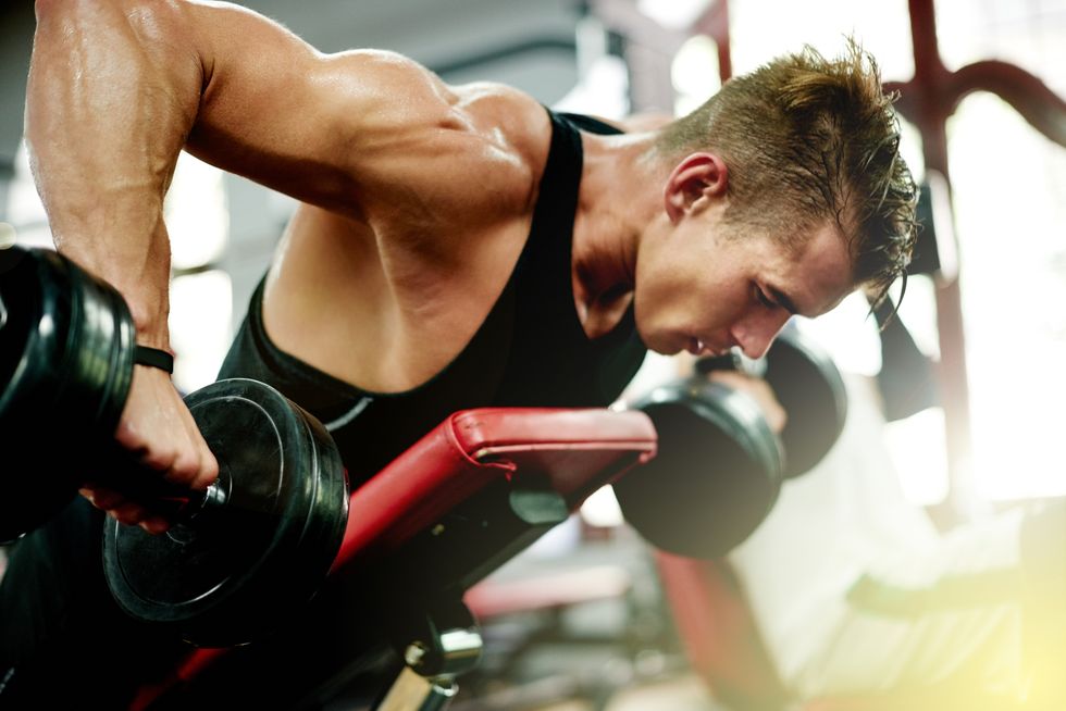 Entrenamiento para quemar grasa, aumentar la fuerza muscular